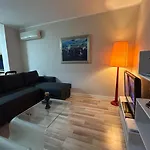 Alle\'S M Shyri Accommodations
