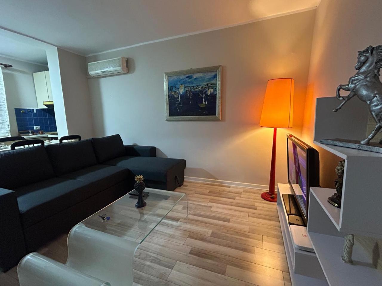 Alle's M Shyri Appartement Tirana